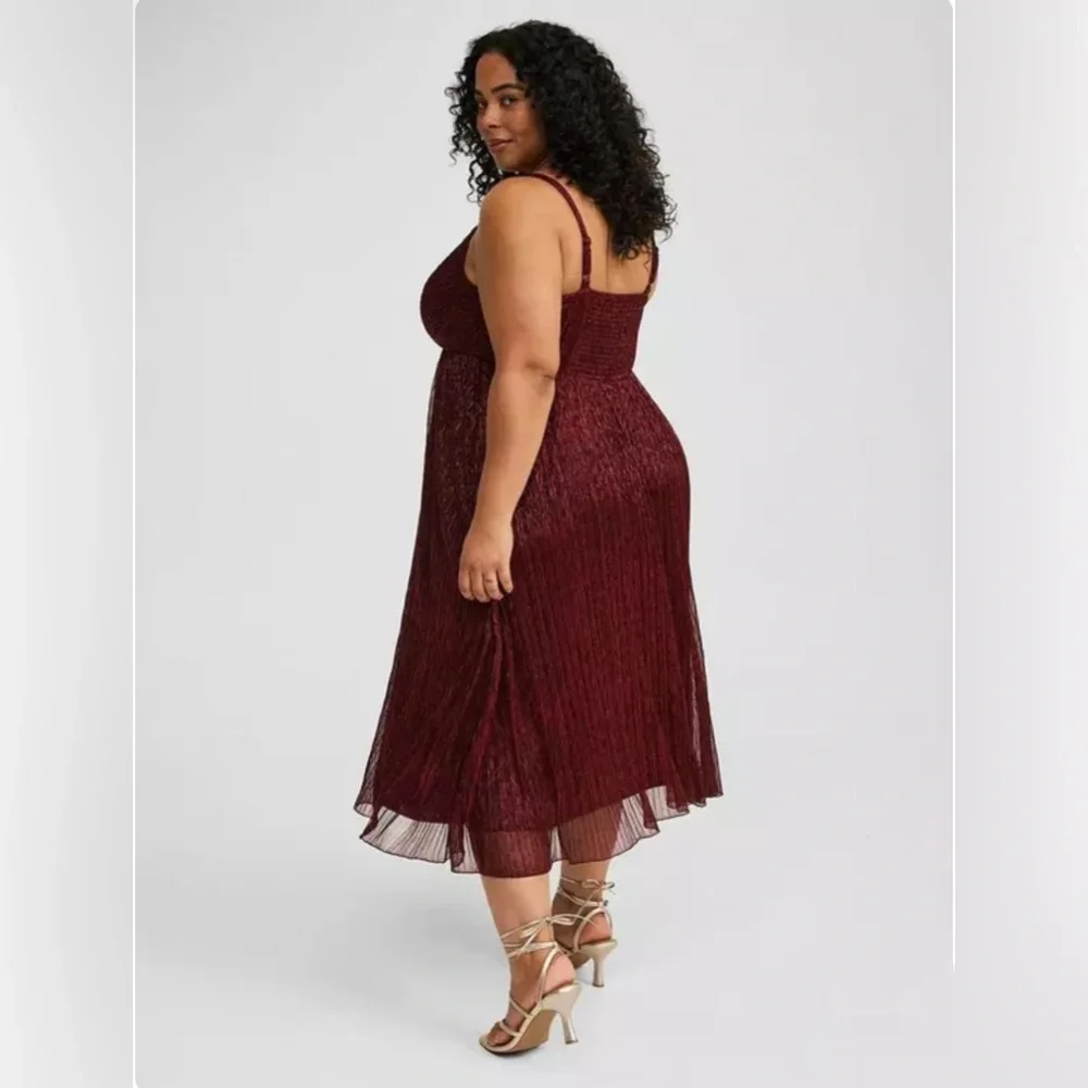 Torrid Tea Length Sleeveless Dress w/ Pockets Wine Burgundy Size 1 - NWT - Picture 4 of 5